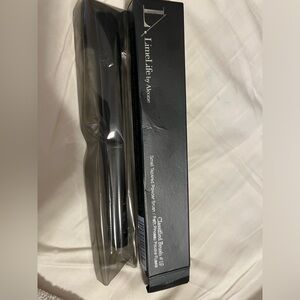 Limelife by Alcone Classified Brush # 19 small tapered powder brush